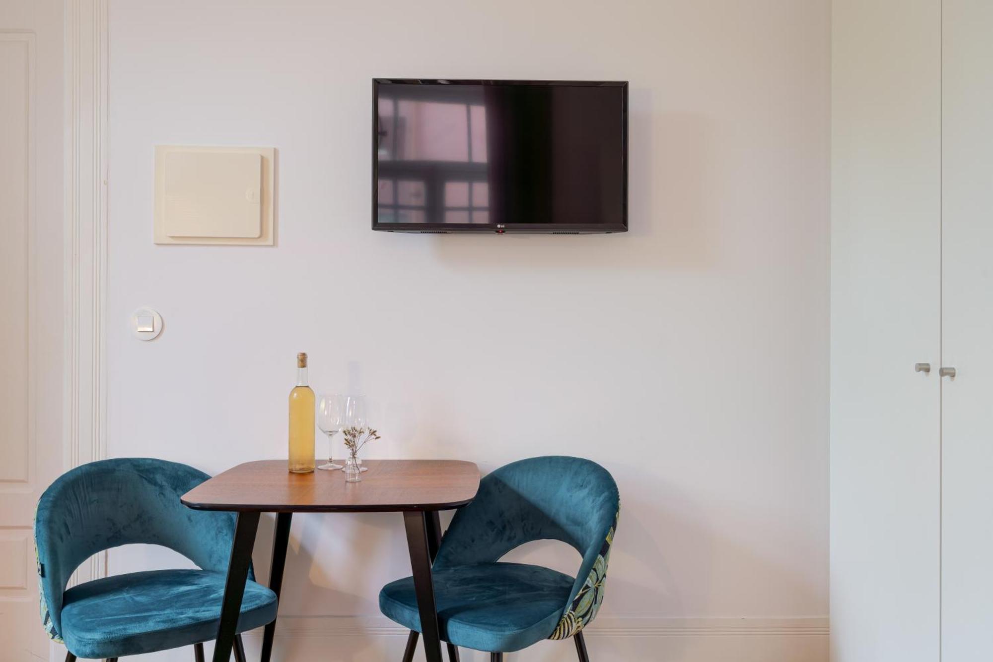 Casa D'almeida By Stories *
