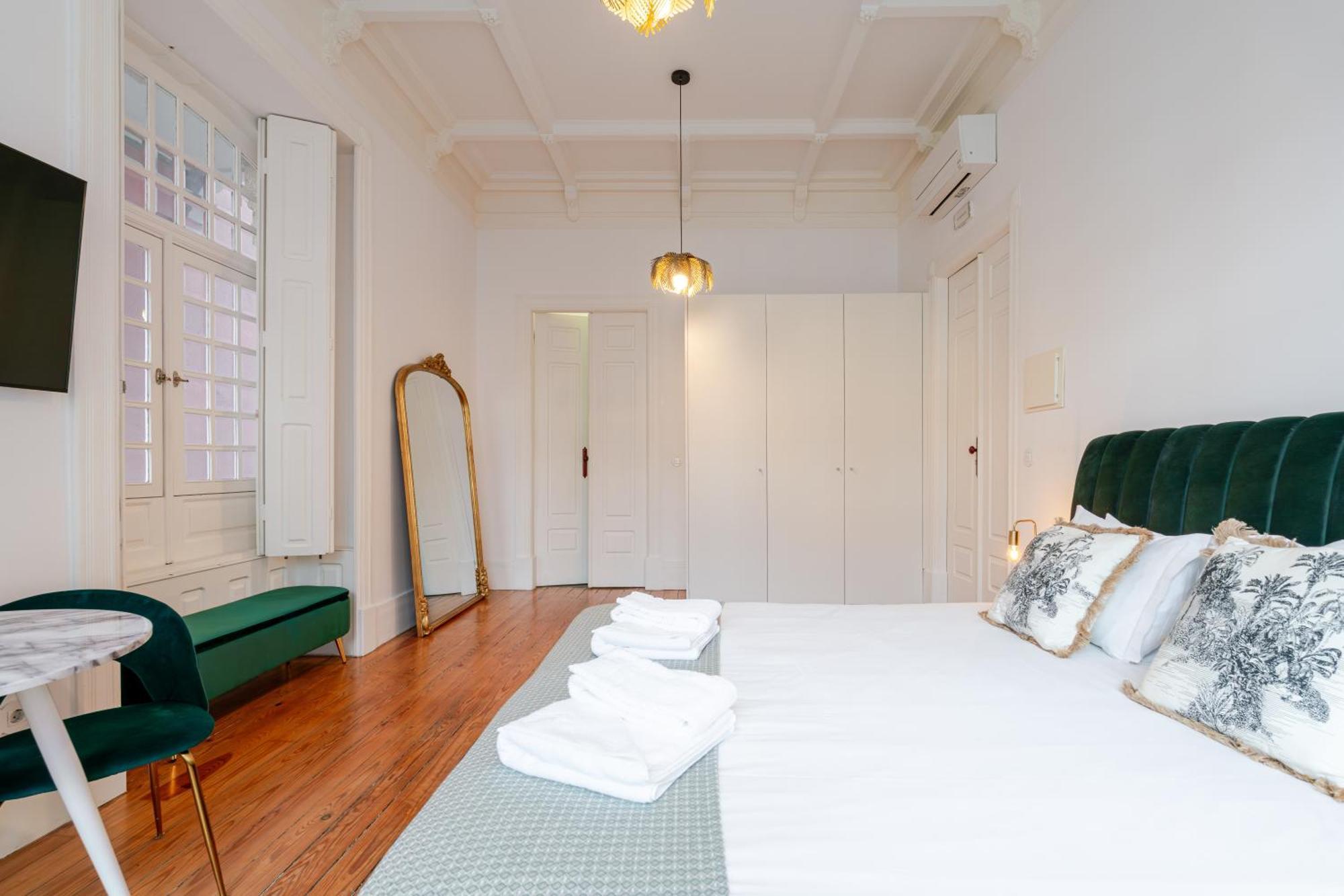 Hotel apartamentowy Casa D'almeida By Stories *
